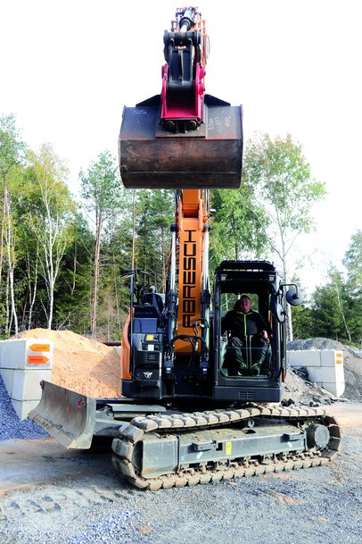 Marc Abresch setzt auf CASE CX145D SR